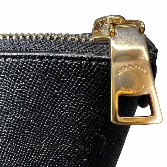 Coach Ava Tote in Black Crossgrain Leather Gold hardware - Picture 10 of 13